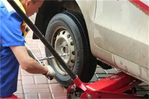 弥渡附近拖车24小时服务热线电话